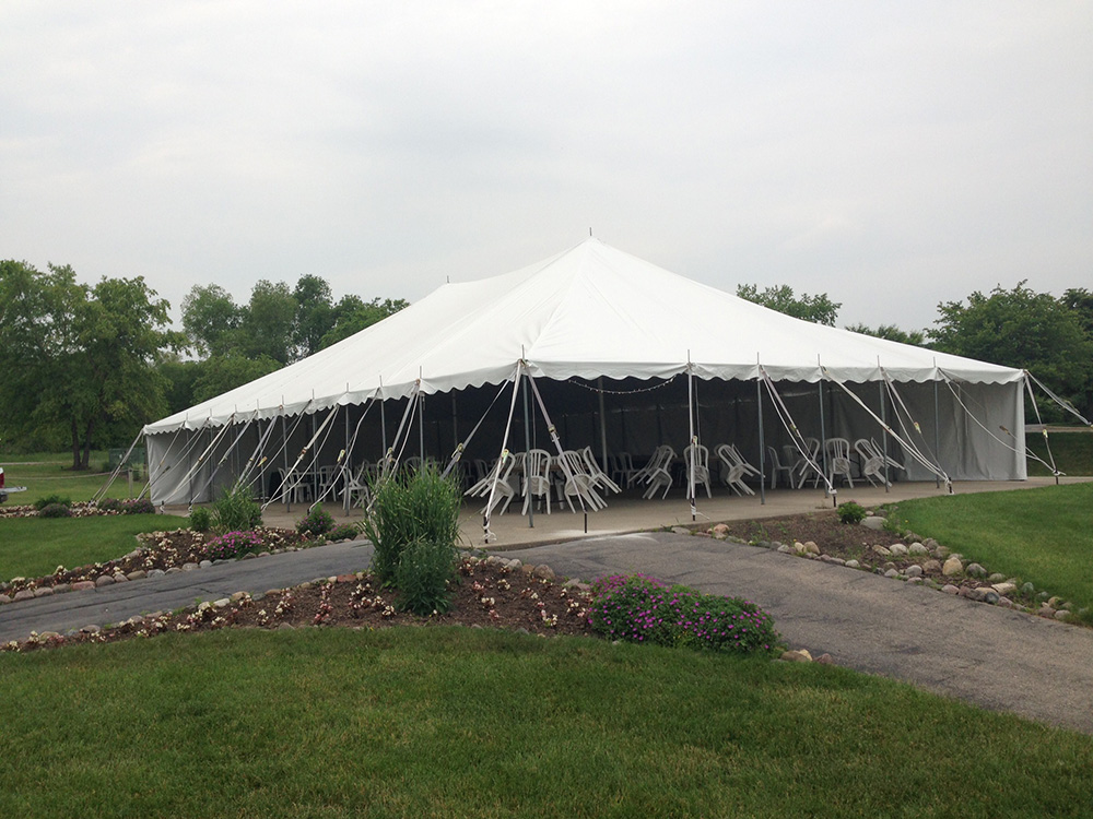 40x60 pole type party tent